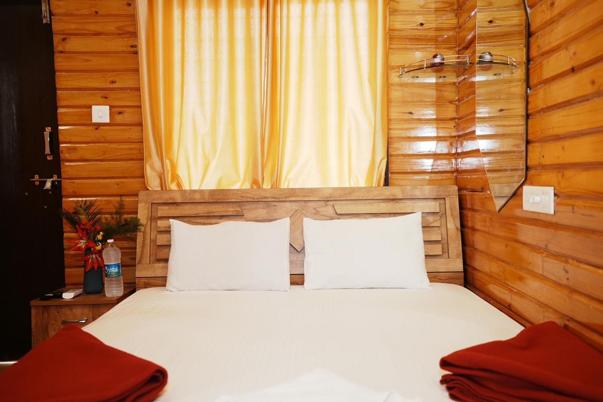 Sunshine Resort Πούνε Εξωτερικό φωτογραφία